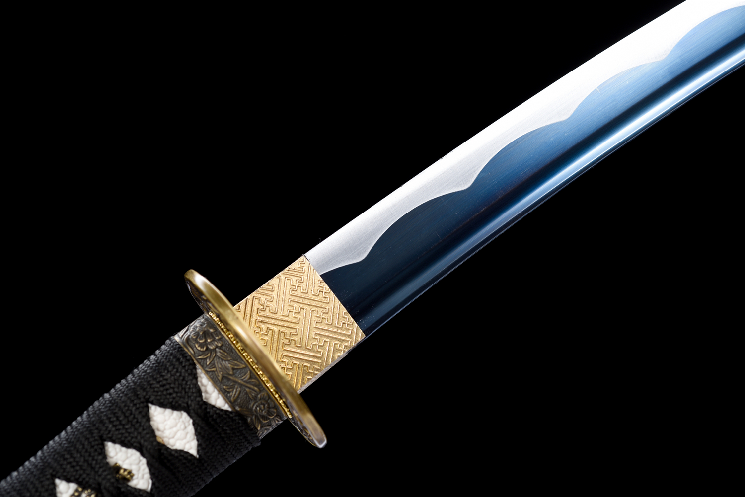 12寸中炭素鋼焼藍武士刀【藍銀草】古兵器 武具 刀装具 日本刀 模造刀 居合刀 12寸中炭素鋼焼藍武士刀【藍銀草】古兵器 武具 刀